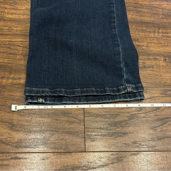 DULUTH WOMENS 2 Pair Daily Denim Bootcut Jeans Blue jeans Classic Size 14 - Picture 6 of 12